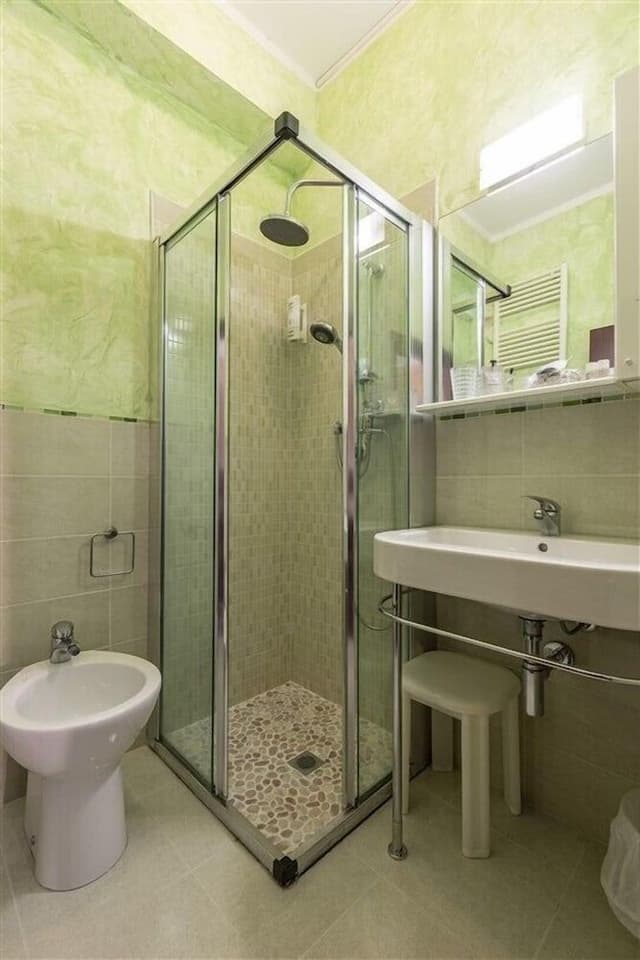 Basic Quadruple Room