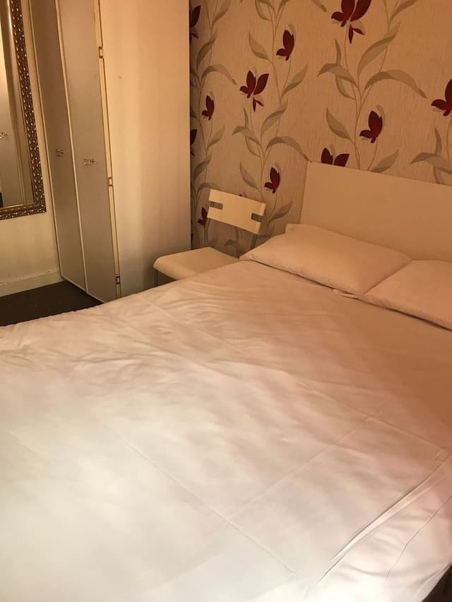 Basic Double Room, 1 Double Bed