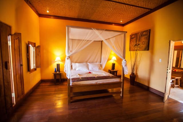 Deluxe One-Bedroom Villa