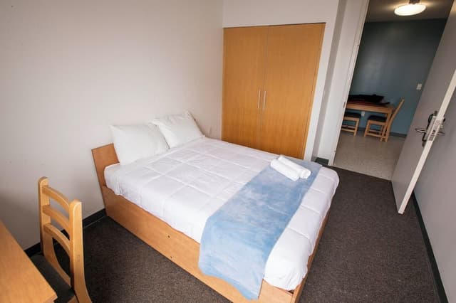 Standard Suite, 2 Bedrooms, Private Bathroom