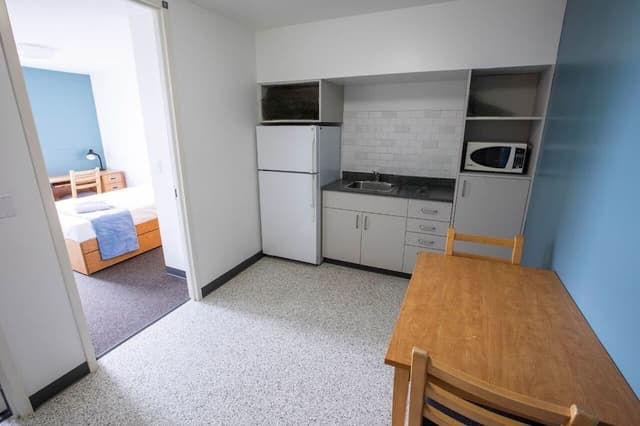 Standard Suite, 2 Bedrooms, Private Bathroom