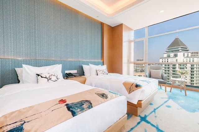 Double Room with Lake View or Twin Room with City View
