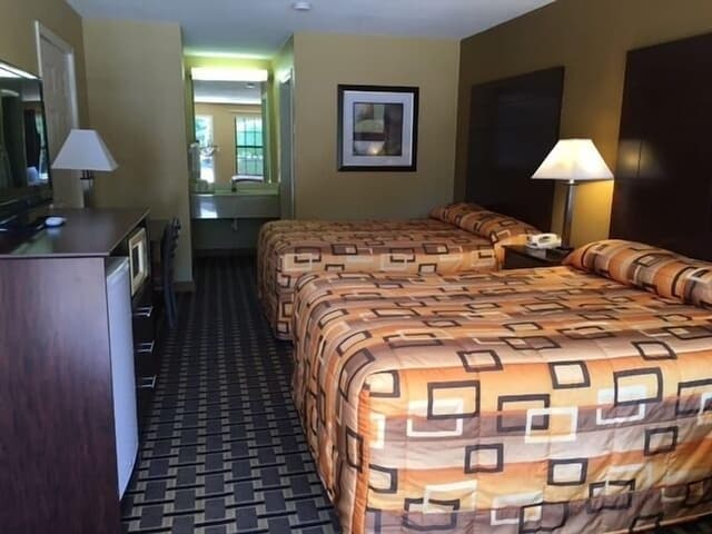 Standard Room, 2 Double Beds, Smoking