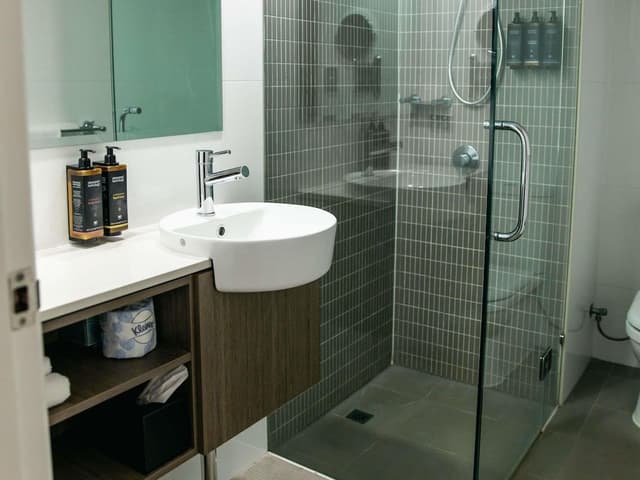Deluxe Room, 1 Queen Bed, Balcony