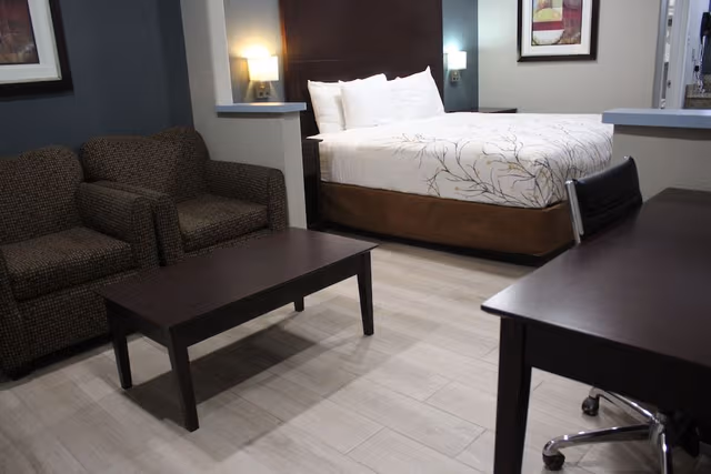Executive Room, 1 King Bed, Non Smoking