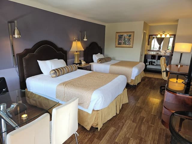 Standard Room, 2 Queen Beds