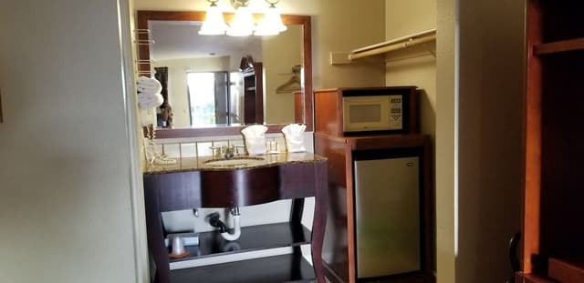 Standard Room, 2 Queen Beds