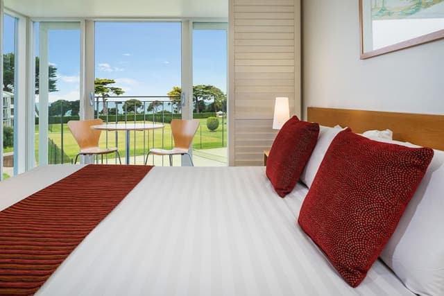 Room, 2 Bedrooms, Garden View (Dual Key)