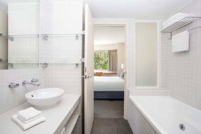 Room, 1 Bedroom, Garden View