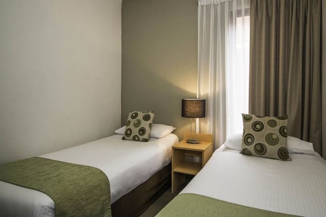 Apartment, 2 Bedrooms (Queen & Twin)