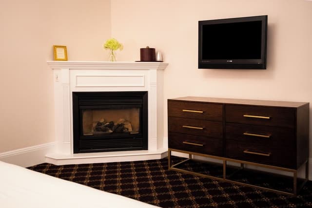 Classic Room, 1 King Bed