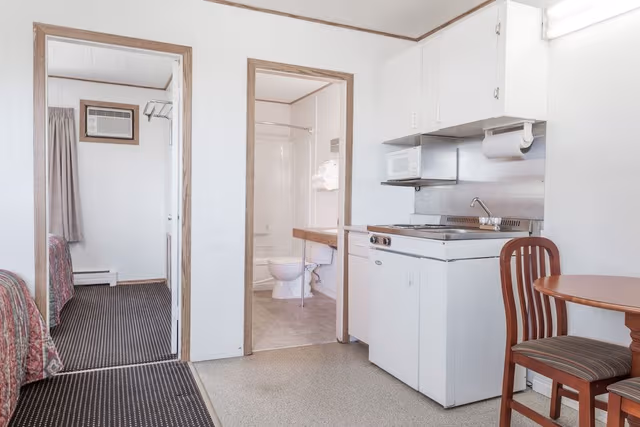 Triple Room, Non Smoking, Kitchenette