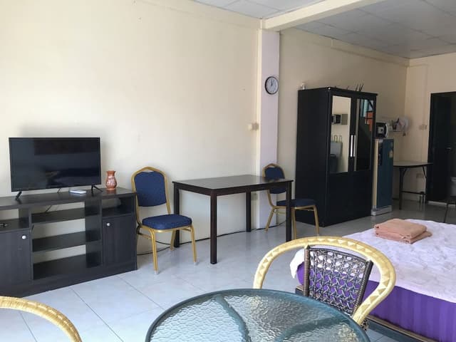 Suite (for 4 Persons)