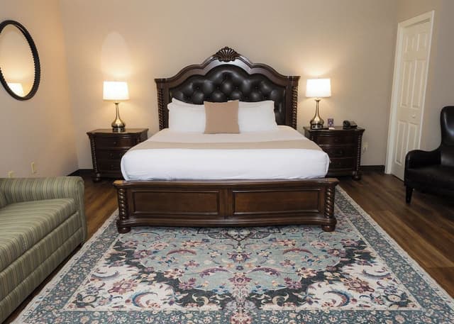 Executive King Room