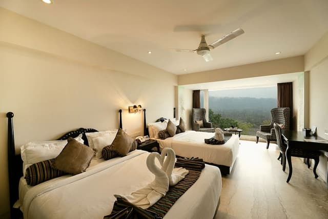 Premier Suite, 2 Queen Beds, Bathtub, River View