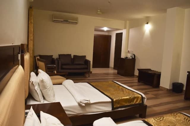 Executive Suite