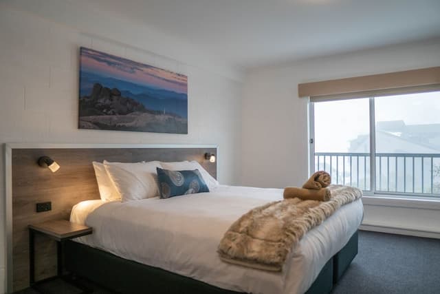 Premium Room, Mountain View (Bed & Breakfast)