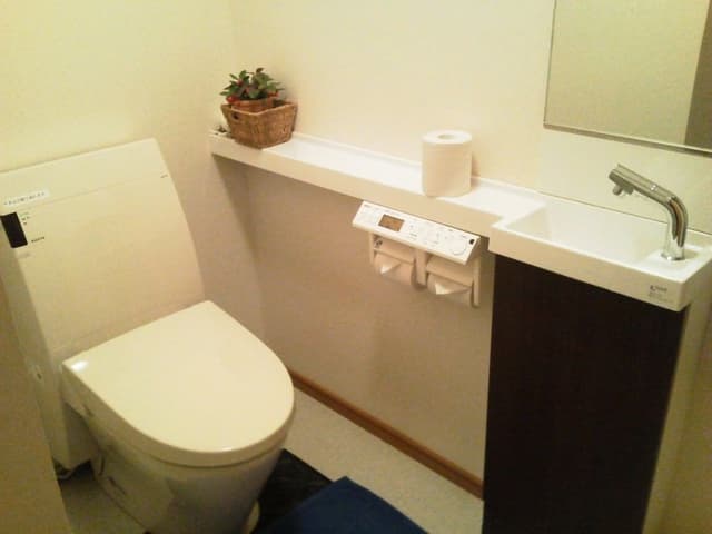 Traditional Room, Shared Bathroom