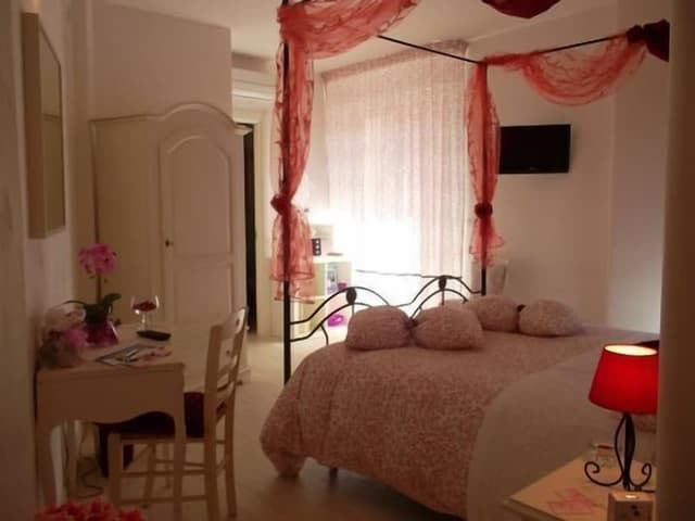 Double Room Single Use
