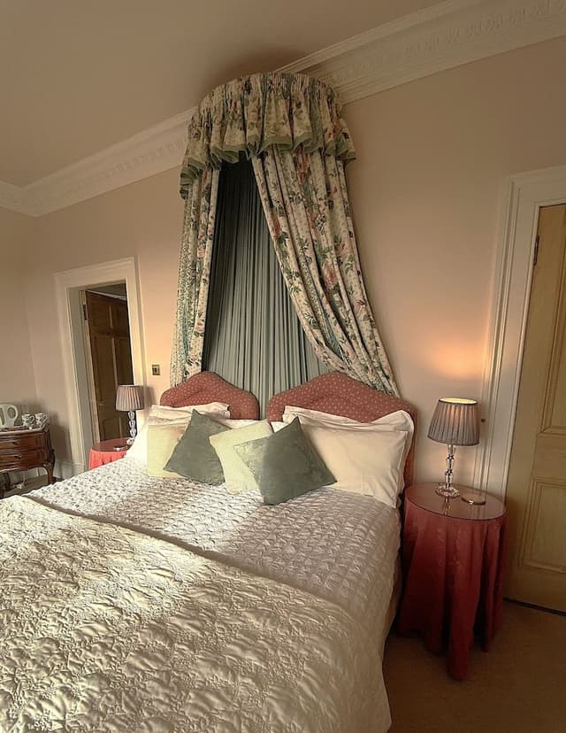 Deluxe Double or Twin Room, Ensuite