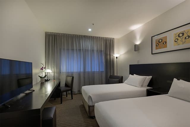 Deluxe Twin Room