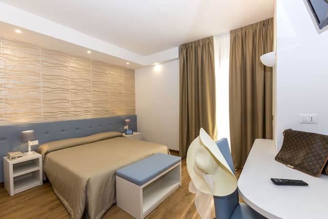 Superior Room, Partial Sea View