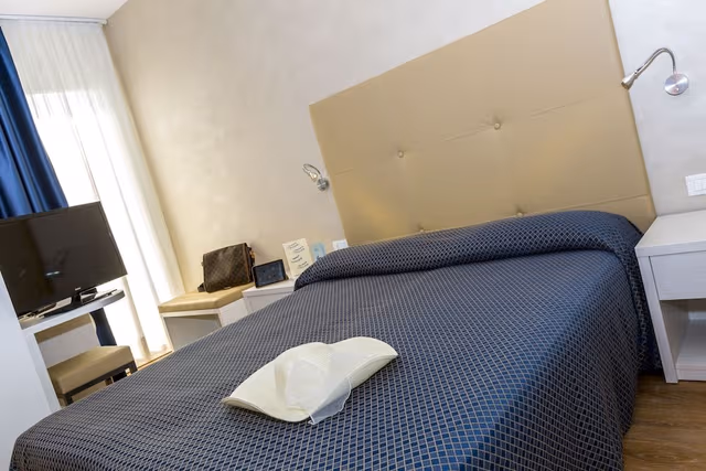 Superior Room, Partial Sea View
