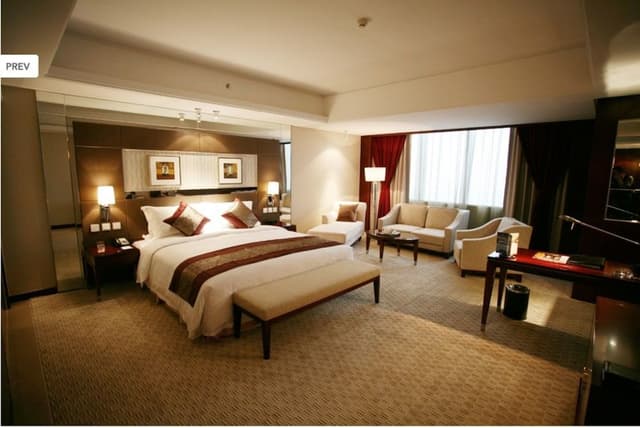 Executive Deluxe King Room