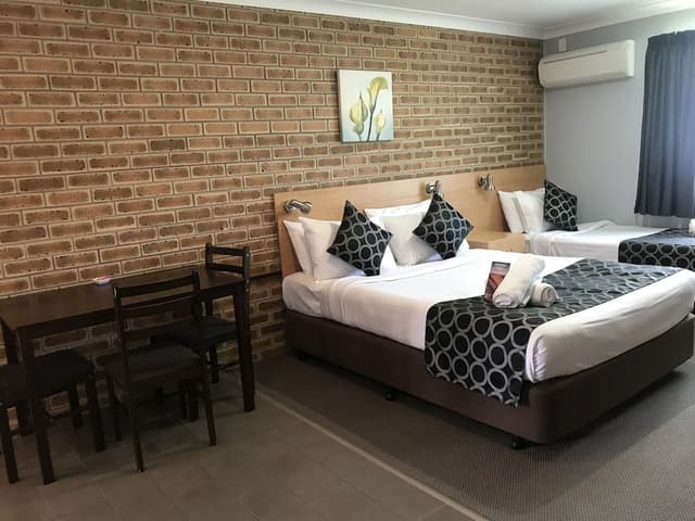 Family Suite, 2 Bedrooms, Non Smoking, Kitchenette (family)