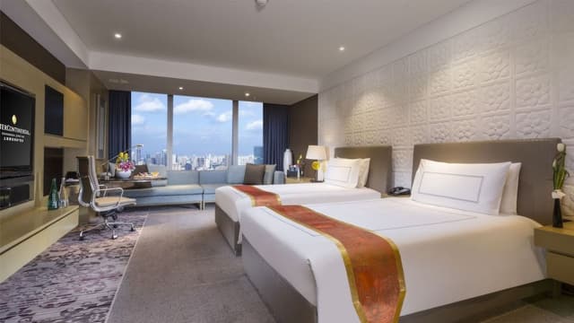 Classic Room, 2 Twin Beds, City View (Lounge Access)