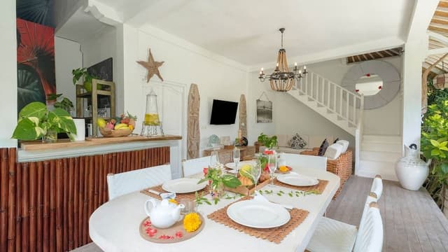 Superior Villa, 3 Bedrooms, Poolside