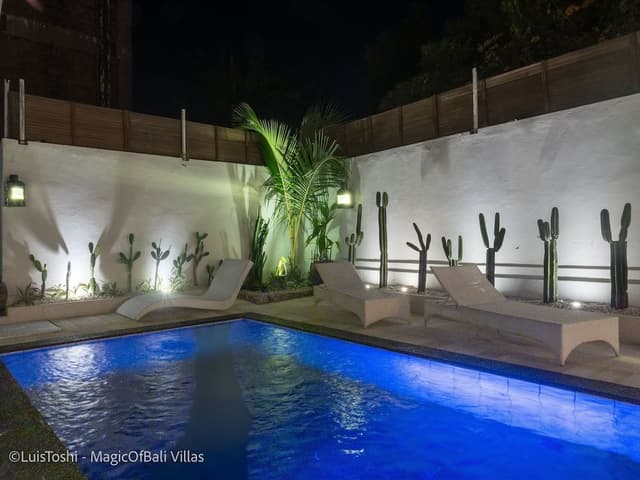 Luxury Villa, 3 Bedrooms, Lanai, Garden View