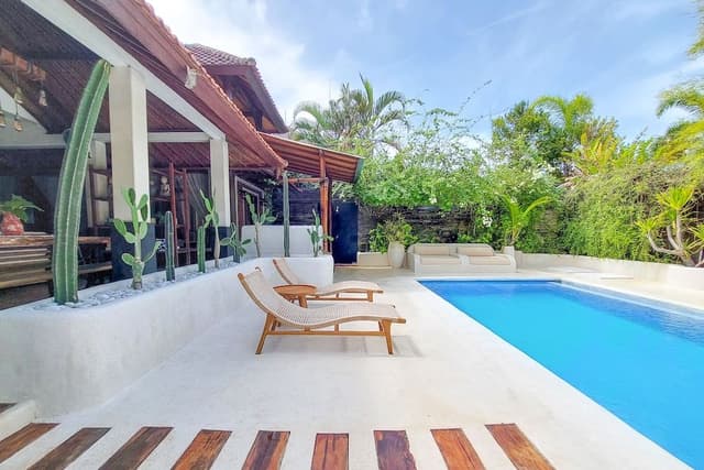 Family Villa, 4 Bedrooms, Courtyard View, Poolside