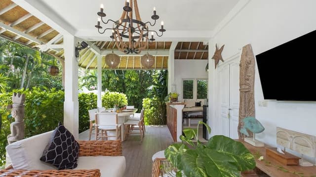 Superior Villa, 3 Bedrooms, Poolside