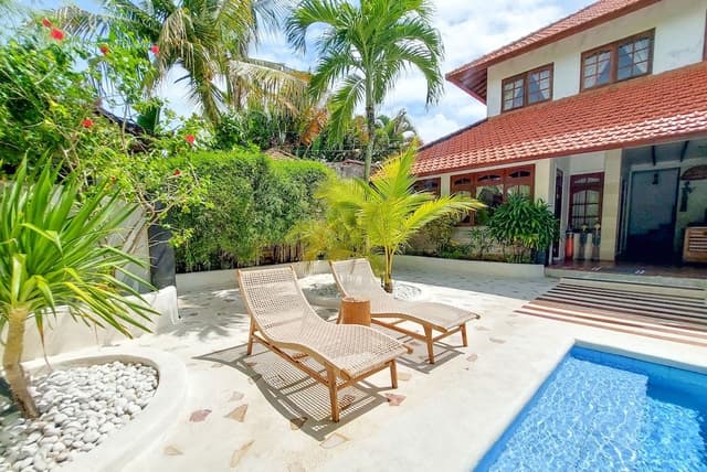 Family Villa, 4 Bedrooms, Courtyard View, Poolside