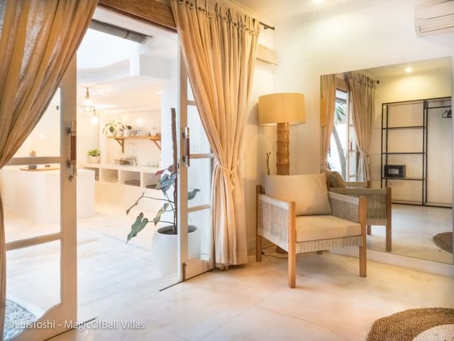 Luxury Villa, 3 Bedrooms, Lanai, Garden View