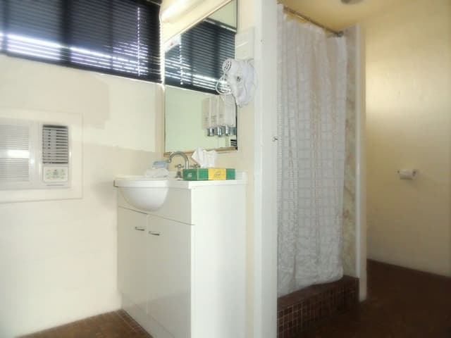 Economy Studio
