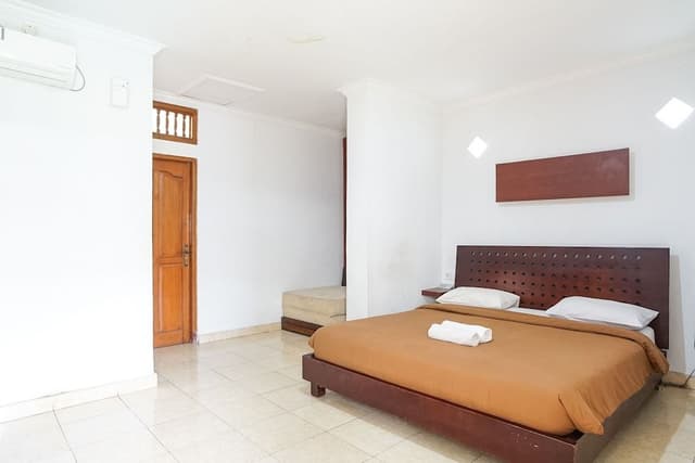 Standard Double or Twin Room (With AC)
