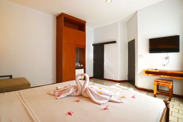 Special Offer- Two Unit Lagoon View