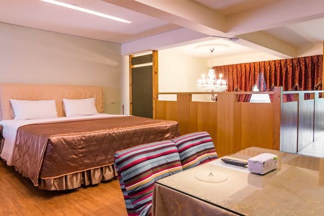 Comfort Loft, Jetted Tub, Mountain View
