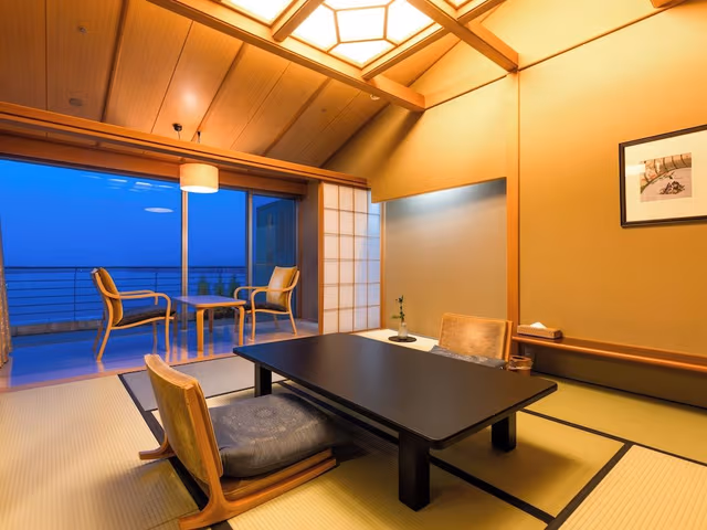 Suite, 1 Bedroom, Non Smoking, Lake View
