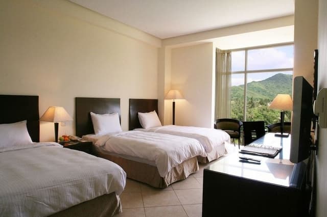 Family room mountain view