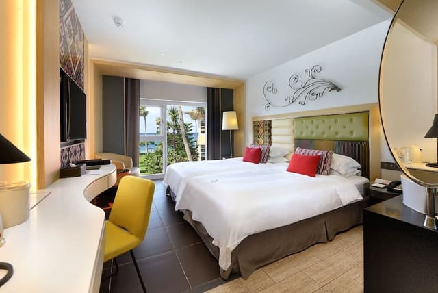 Provence Twin room ocean view 2F (provide 2 single beds combine service)