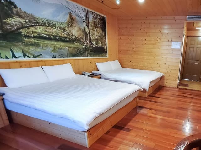 Basic Quadruple Room, 2 Double Beds, Non Smoking