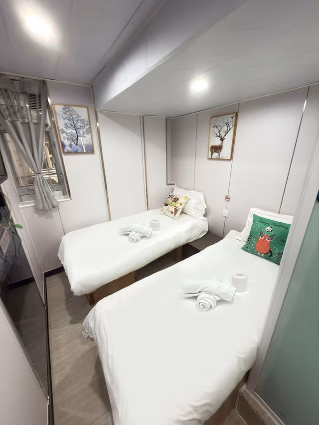 Economy Twin Room
