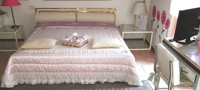 Comfort Room, 1 Bedroom, Microwave, Park View