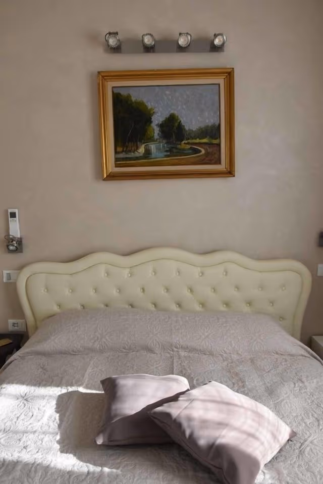 Apartment, 1 Bedroom, Annex Building