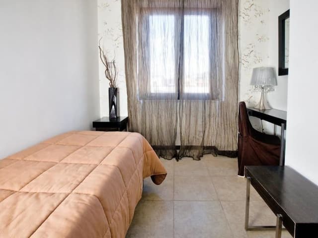 Comfort Single Room