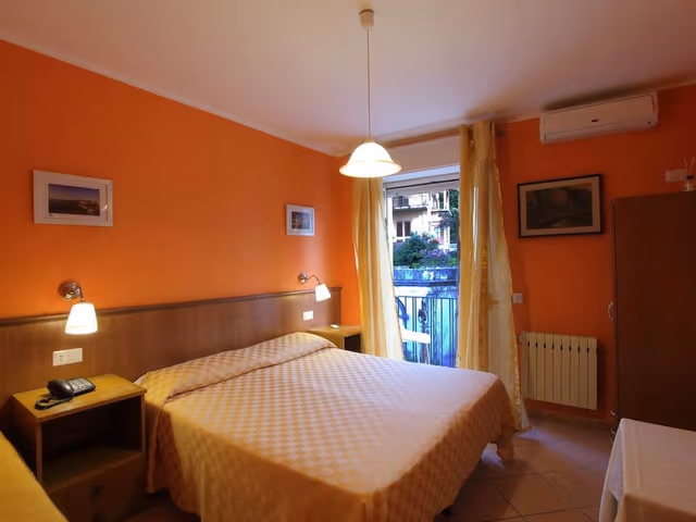 Double or Twin Room, Sea View