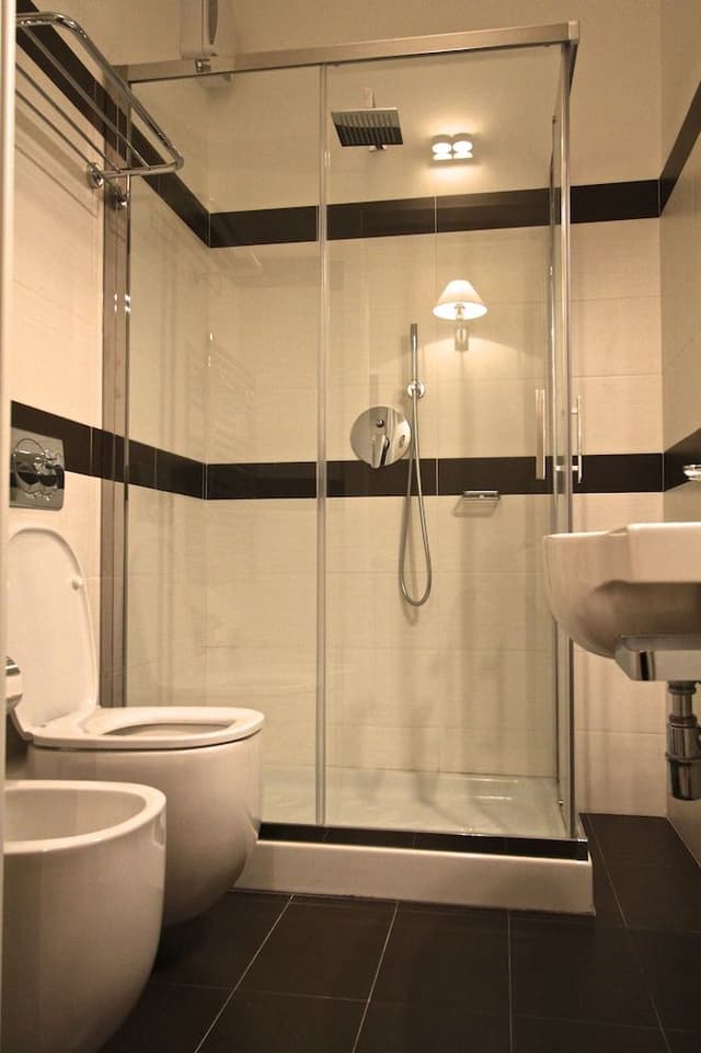 Double or Twin Room (with extra bed)